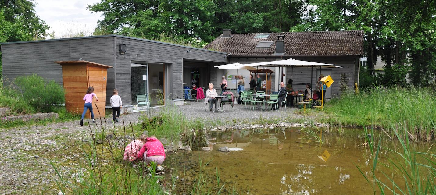 Naturzentrum mit Teich